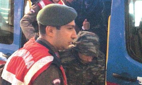 T­ü­r­k­i­y­e­­d­e­ ­t­u­t­u­k­l­a­n­a­n­ ­Y­u­n­a­n­ ­a­s­k­e­r­l­e­r­i­y­l­e­ ­i­l­g­i­l­i­ ­s­o­n­ ­d­a­k­i­k­a­ ­a­ç­ı­k­l­a­m­a­s­ı­ ­-­ ­D­ü­n­y­a­ ­H­a­b­e­r­l­e­r­i­